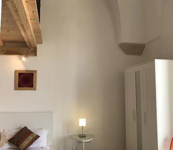 乐菲印度旅馆 招待所 Giuggianello